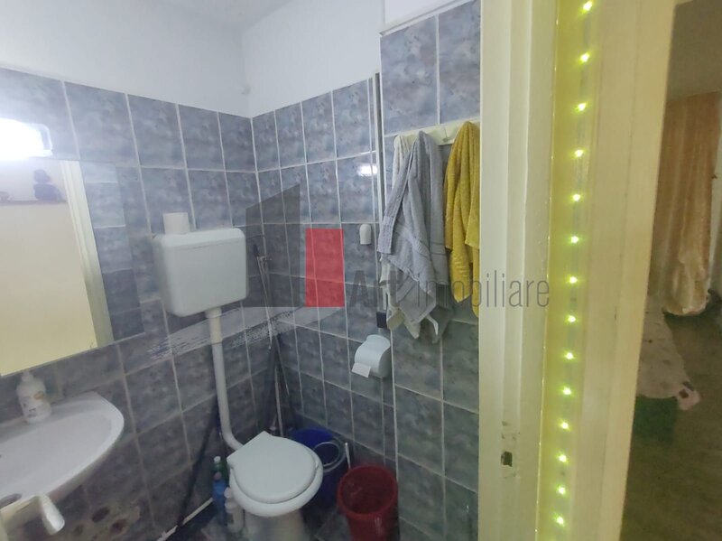 Piata Sudului, Secuilor, vanzare apartament 3 camere.